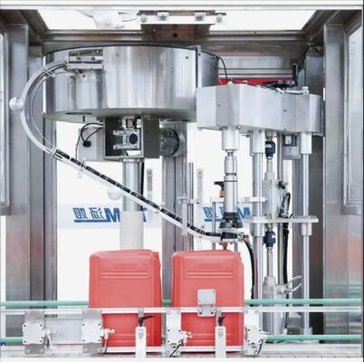 comprare Intelligente automatico pneumatico quadrato imballaggio secchione di secchione e etichettatore per bottiglie di vetro / plastica 5-30 litri fabbricazione online