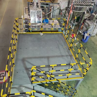 comprare EC SC WP Linea di imballaggio per pesticidi completamente automatica per imballaggio in sacchetti fabbricazione online