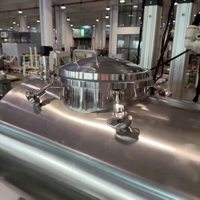 comprare Vendita a caldo 1-5L Macchina di riempimento liquido detergente con tappo e etichettatura opzionale online manufacture