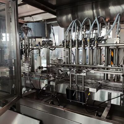 comprare SC Fungicidi e insetticidi Fabbrica realizzata linea di imballaggio completamente automatico per bottiglia agro-chimica 1L-5L fabbricazione online