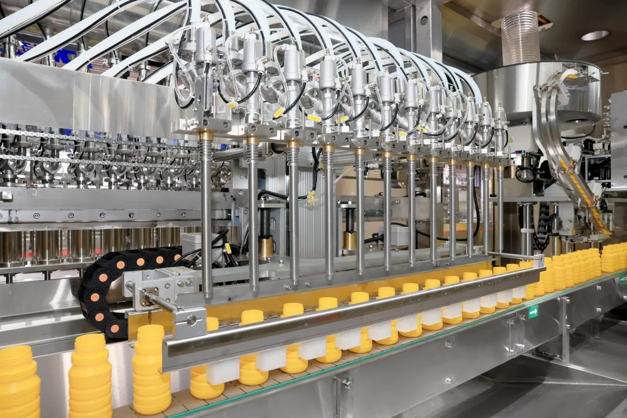 1l-5l olio commestibile olio condimento salsa succo aceto macchina di imballaggio automatico ad alta velocit&agrave; 5