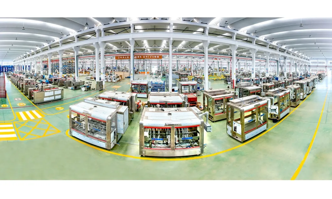 Macchina automatica per il riempimento di lubrificanti chimici per l'industria 8