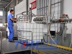 200 kg-1T Macchina semiautomatica di riempimento di serbatoi IBC per pesticidi e prodotti chimici